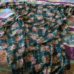 Small Lularoe Shirley